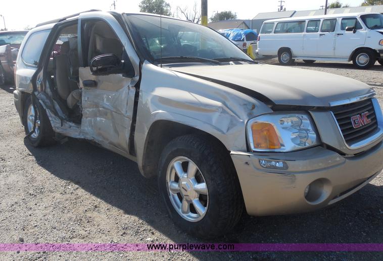 image for item I1283 2005 GMC Envoy SLE SUV