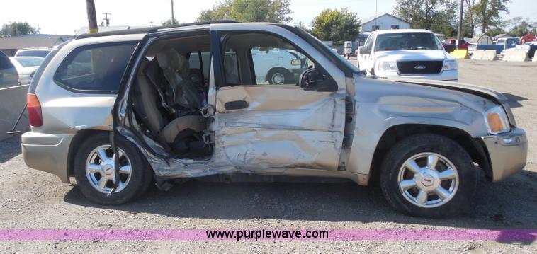 image for item I1283 2005 GMC Envoy SLE SUV