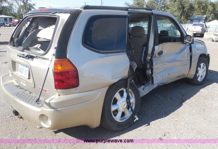 image for item I1283 2005 GMC Envoy SLE SUV