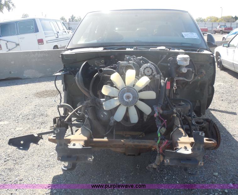 image for item I1285 2003 Chevrolet Silverado 1500 pickup truck