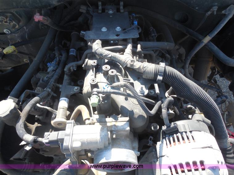 image for item I1285 2003 Chevrolet Silverado 1500 pickup truck