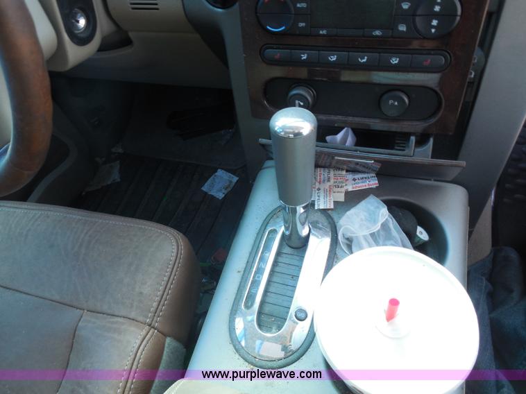 image for item I1287 2007 Ford F150 XL SuperCrew pickup truck