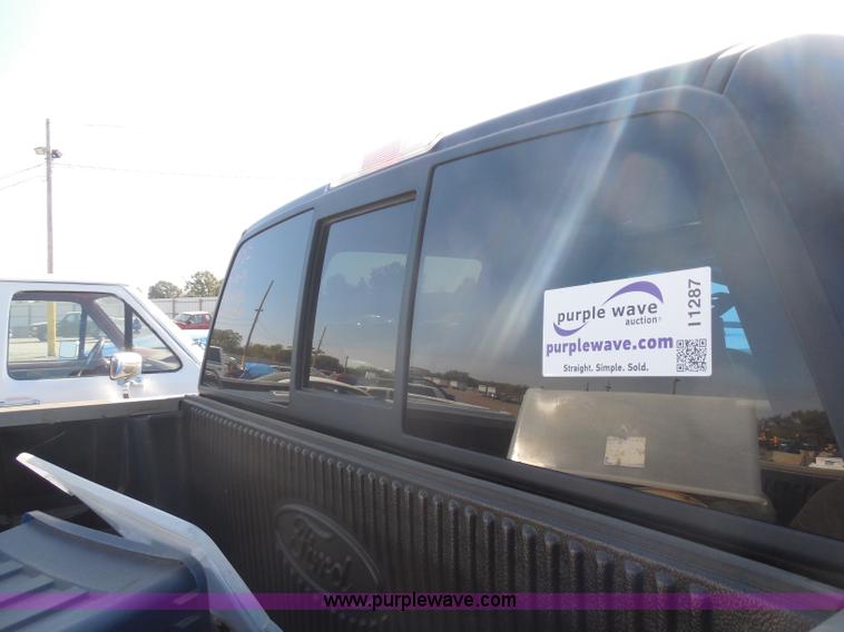 image for item I1287 2007 Ford F150 XL SuperCrew pickup truck