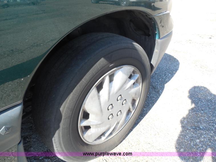 image for item I1288 1997 Plymouth Grand Voyager SE van