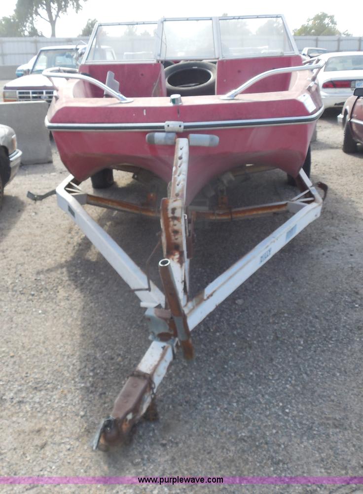 image for item I1289 1976 Arrow Cheetah boat