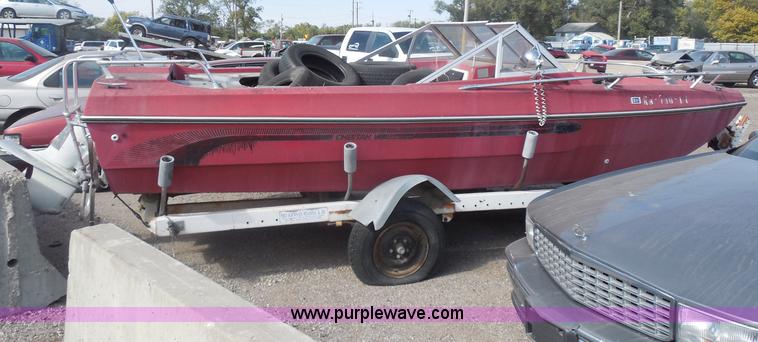 image for item I1289 1976 Arrow Cheetah boat