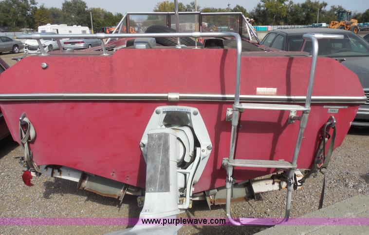 image for item I1289 1976 Arrow Cheetah boat