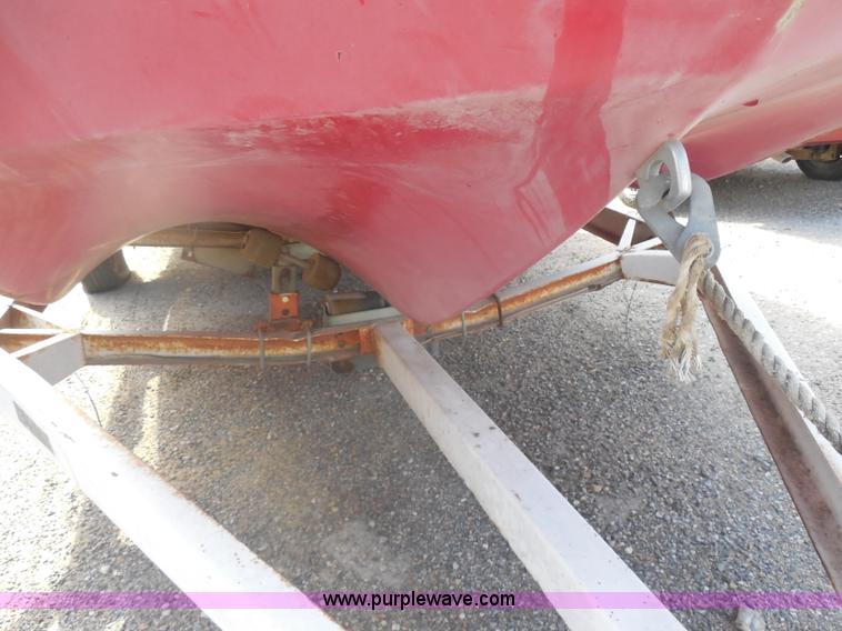 image for item I1289 1976 Arrow Cheetah boat