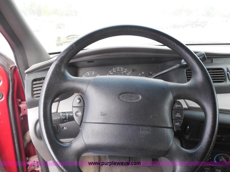 image for item I1290 1998 Ford Windstar van