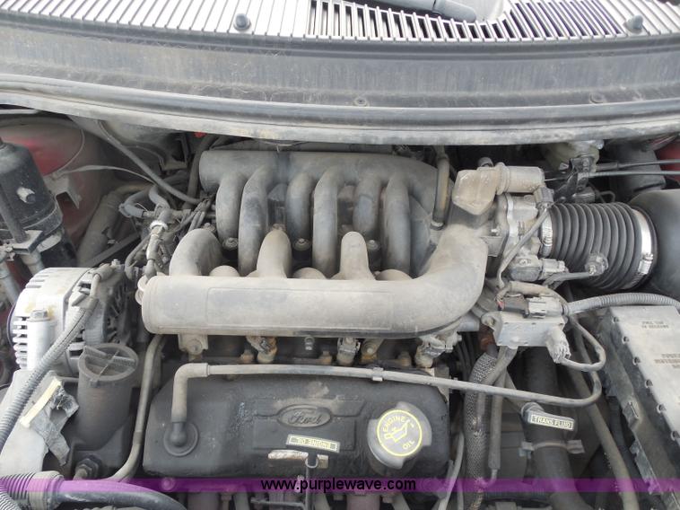 image for item I1290 1998 Ford Windstar van