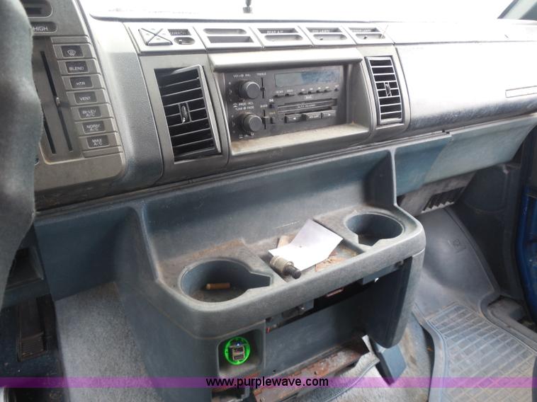 image for item I1291 1994 Chevrolet Astro van