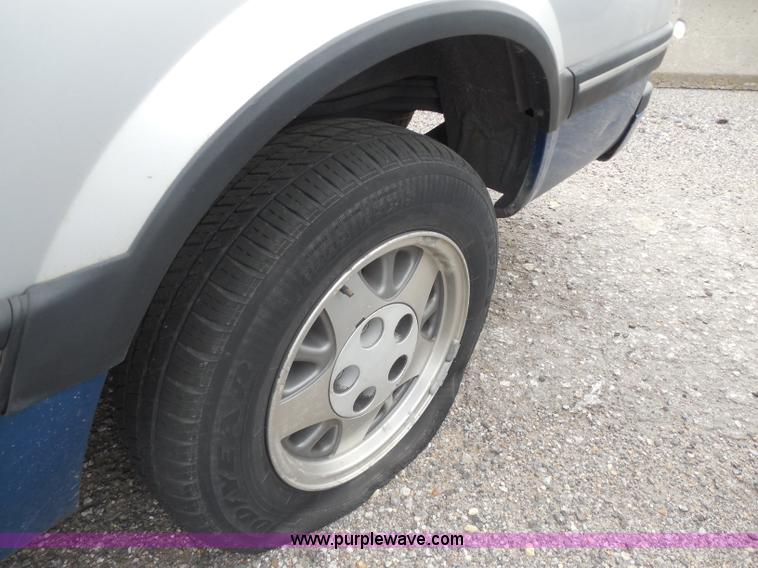 image for item I1291 1994 Chevrolet Astro van