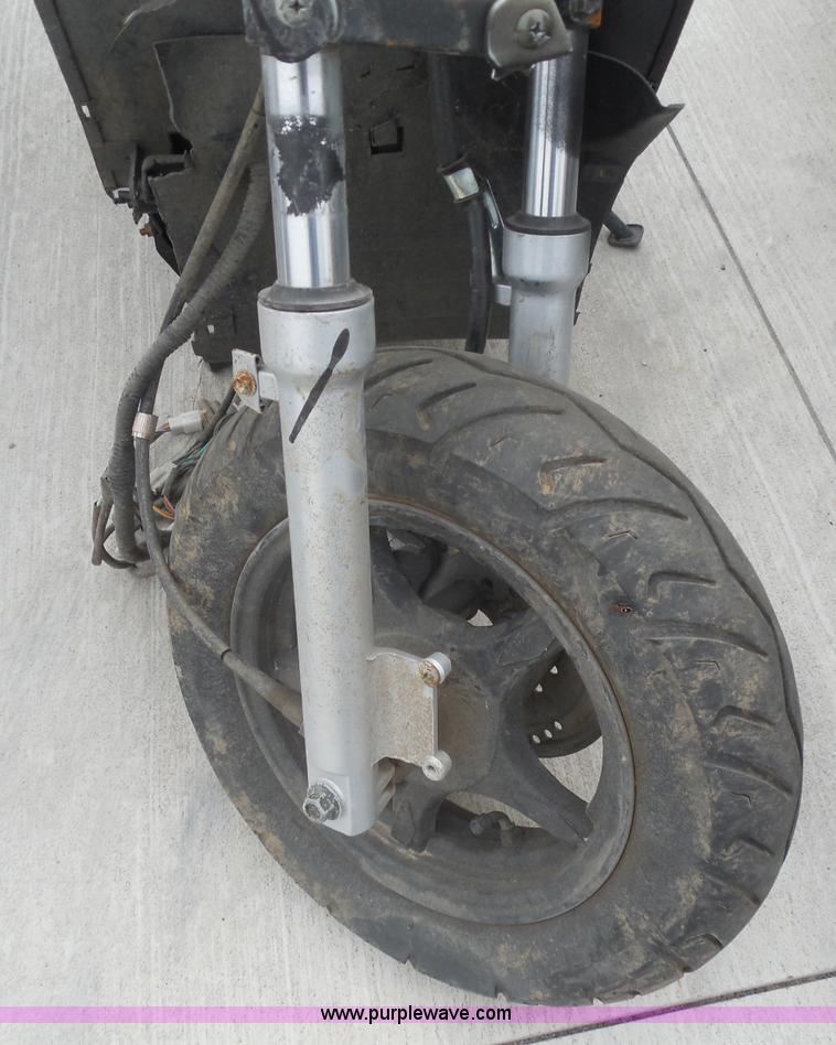 image for item I1293 2011 UNK moped