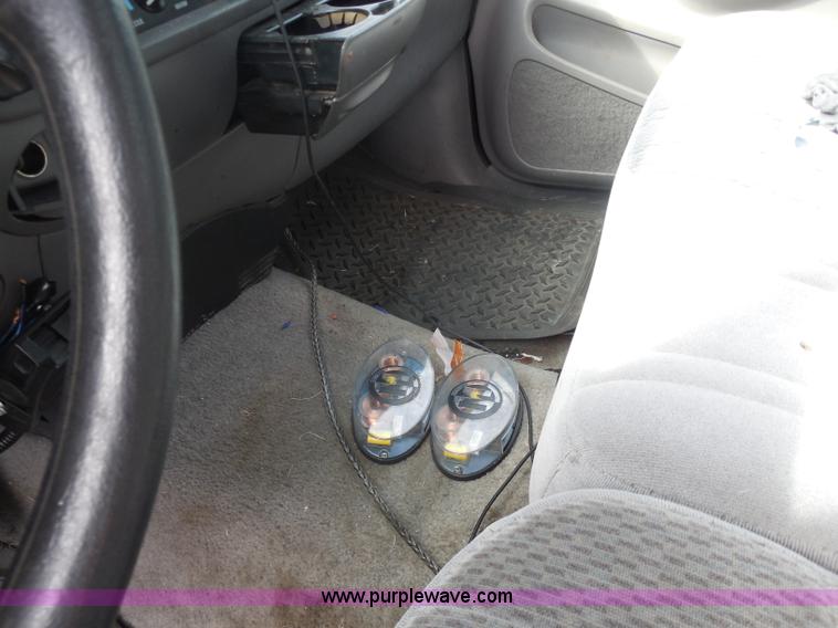 image for item I1296 1996 Ford F150 pickup truck