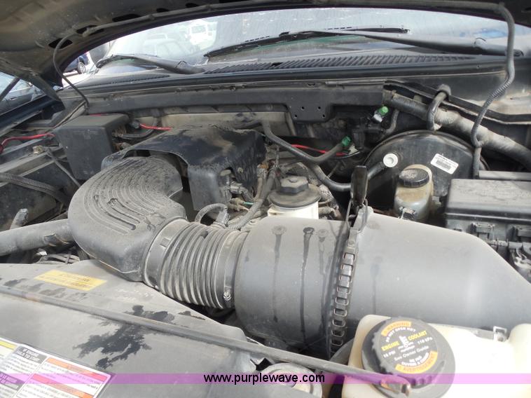 image for item I1296 1996 Ford F150 pickup truck