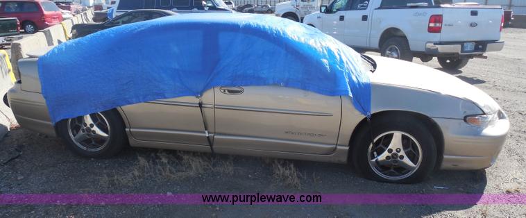 image for item I1300 2002 Pontiac Grand Prix GT