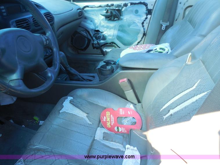 image for item I1300 2002 Pontiac Grand Prix GT