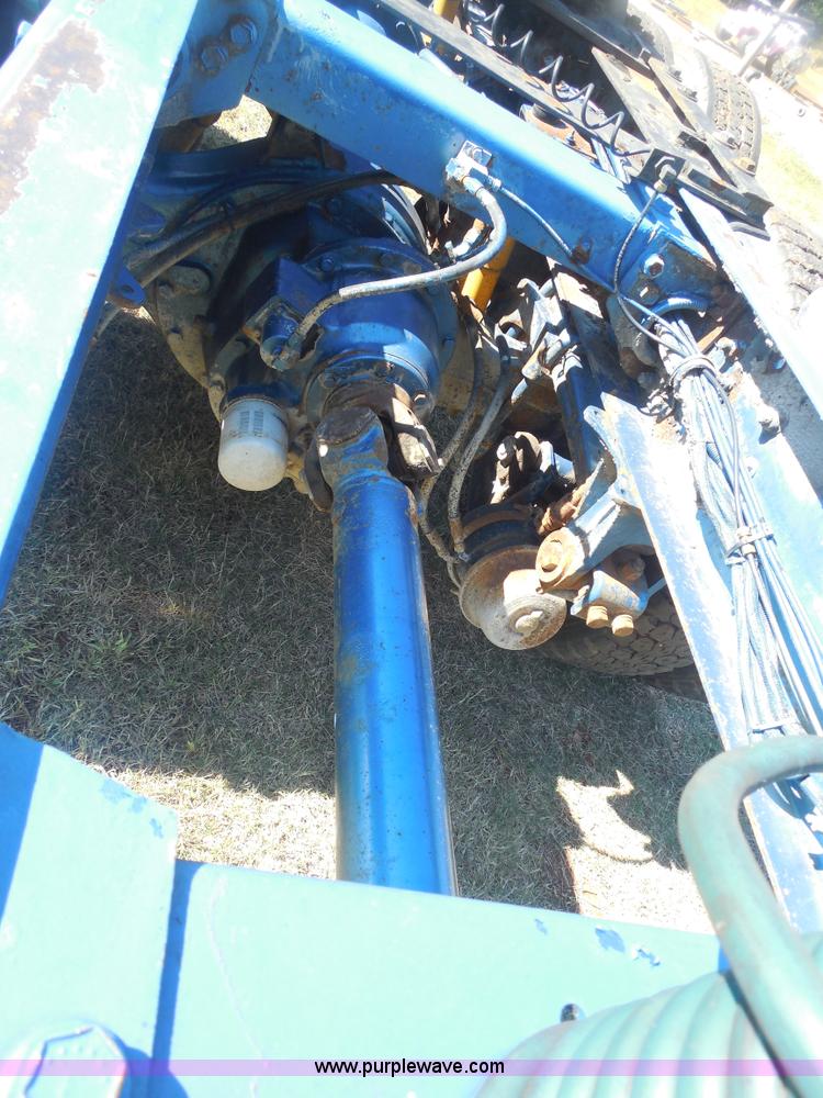 image for item F3241 1988 Peterbilt 377 semi truck