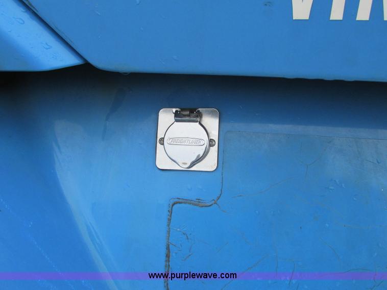 image for item F5358 2006 Freightliner Columbia CL120 semi truck