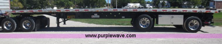 image for item F6687 2011 Transcraft Eagle II flatbed trailer