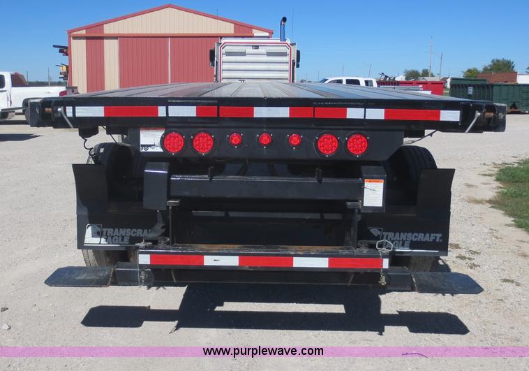 image for item F6687 2011 Transcraft Eagle II flatbed trailer