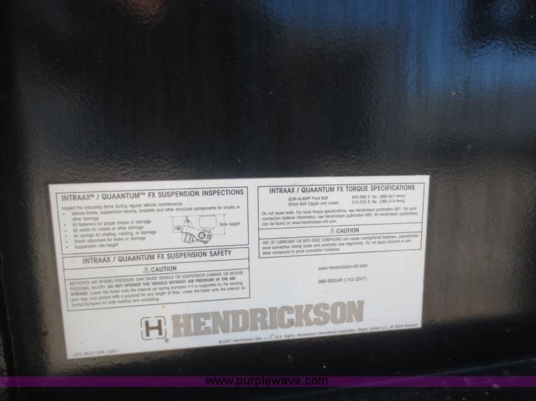 image for item F6687 2011 Transcraft Eagle II flatbed trailer