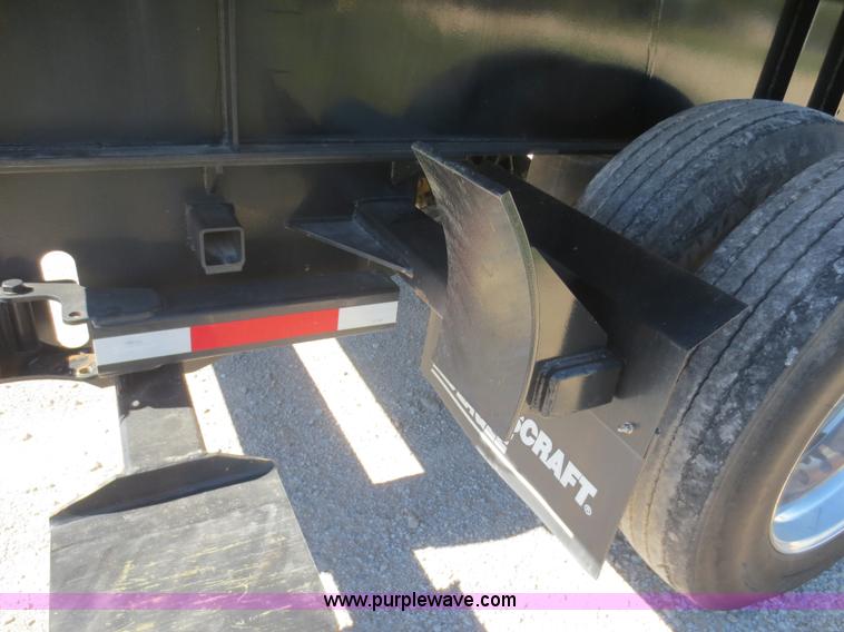 image for item F6687 2011 Transcraft Eagle II flatbed trailer