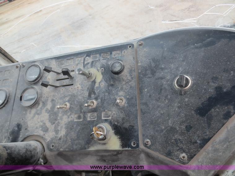 image for item F6707 2008 Ottawa YT Railer terminal tractor