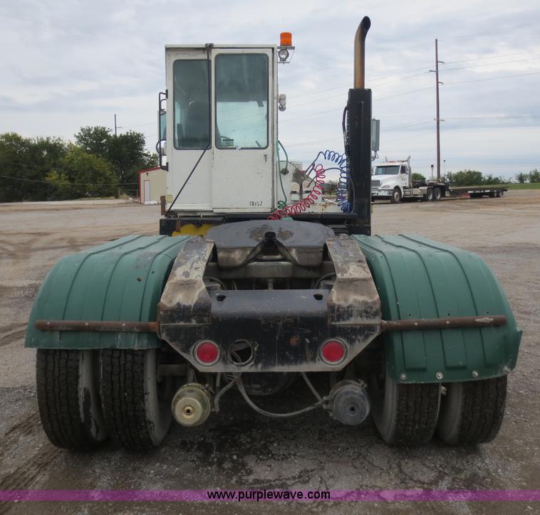 image for item F6708 2000 Ottawa CY50T terminal tractor