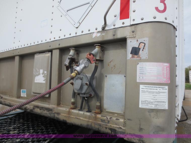 image for item F6709 1996 Monon MP3-32-A2-53W 53' dry van trailer