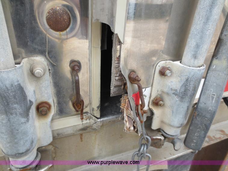 image for item F6709 1996 Monon MP3-32-A2-53W 53' dry van trailer