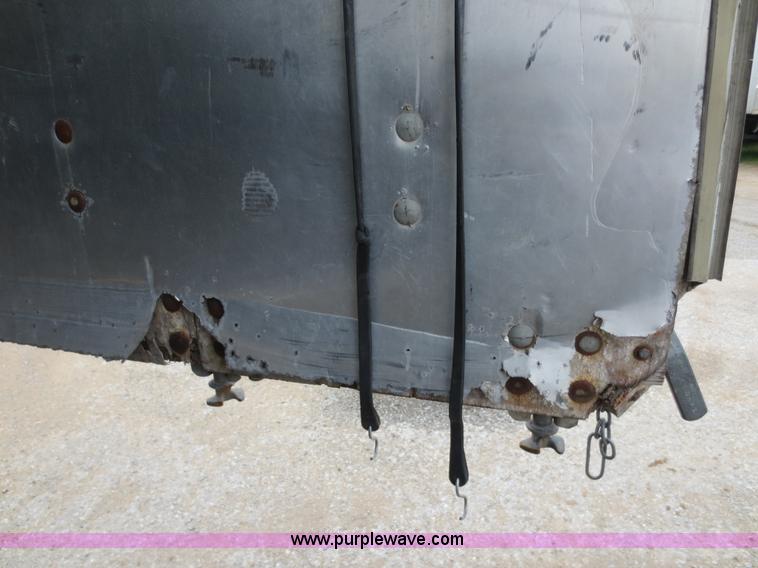 image for item F6709 1996 Monon MP3-32-A2-53W 53' dry van trailer