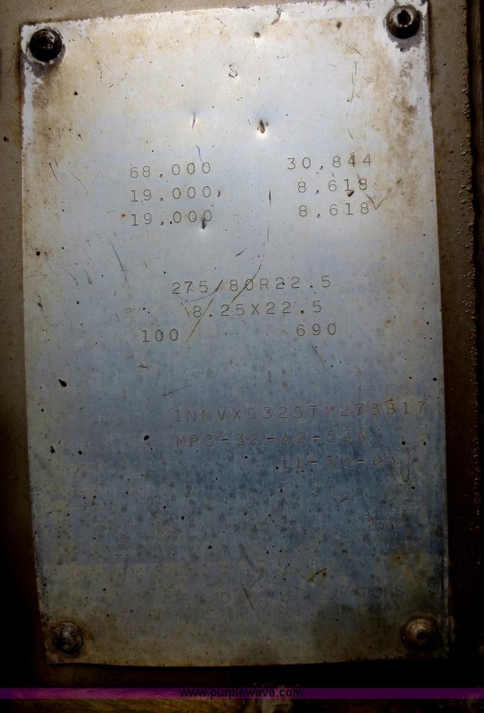 image for item F6709 1996 Monon MP3-32-A2-53W 53' dry van trailer