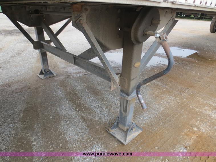 image for item F6711 1996 Monon MP3-32-A2-53W 53' dry van trailer