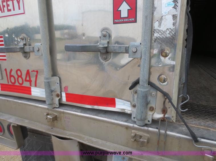 image for item F6711 1996 Monon MP3-32-A2-53W 53' dry van trailer