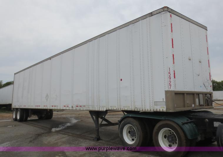 image for item F6715 1996 Monon MP3-32-A2-53W 53' dry van trailer