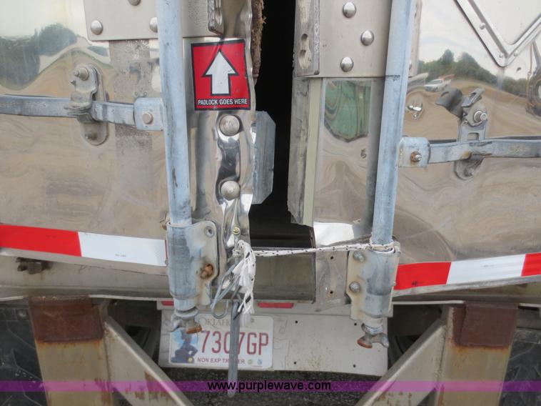 image for item F6717 1996 Monon MP3-32-A2-53W 53' dry van trailer