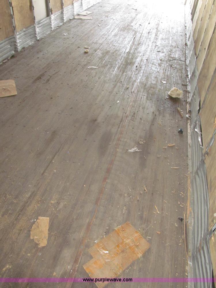 image for item F7156 1996 Fruehauf FBHLP-9-1.5-NT2-53W 53' dry van trailer