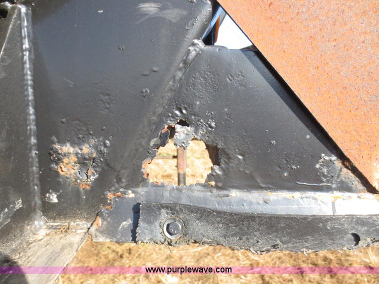 image for item F8016 1982 M.d. 140 barrel vacuum trailer