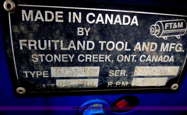 image for item F8016 1982 M.d. 140 barrel vacuum trailer