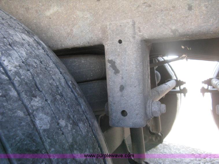 image for item H6271 2003 Great Dane 7311TJWA dry van trailer