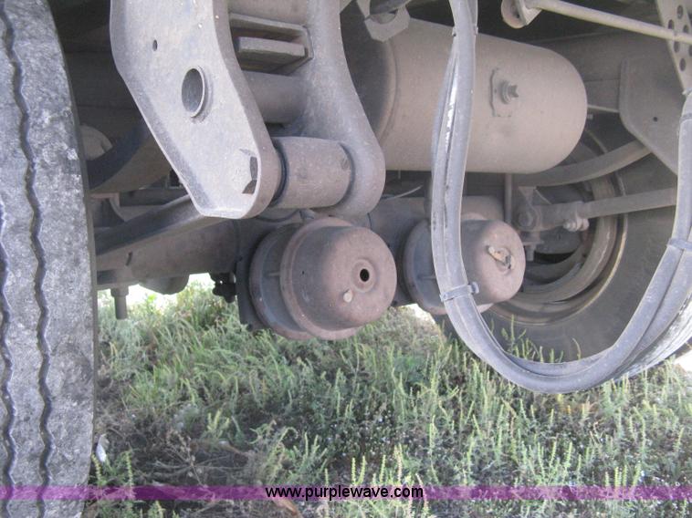 image for item H6272 2003 Great Dane 7311TJWA dry van trailer