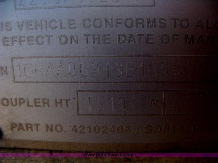 image for item H6272 2003 Great Dane 7311TJWA dry van trailer