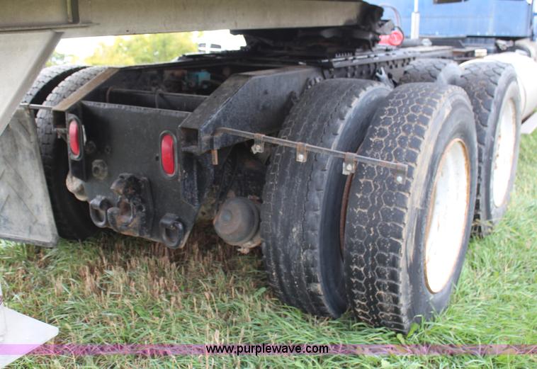 image for item H6903 1979 Kenworth W900A semi truck