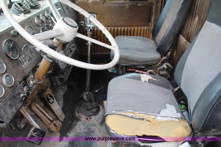 image for item H6903 1979 Kenworth W900A semi truck