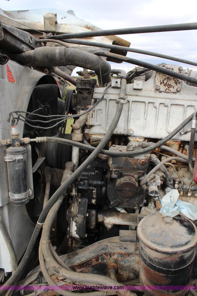 image for item H6903 1979 Kenworth W900A semi truck