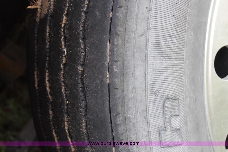 image for item H6904 1991 Kenworth W900B semi truck