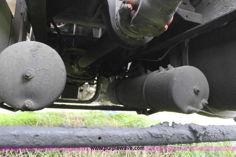 image for item H6904 1991 Kenworth W900B semi truck