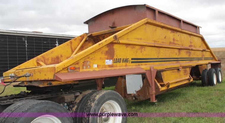 image for item H6906 1979 Load King belly dump trailer