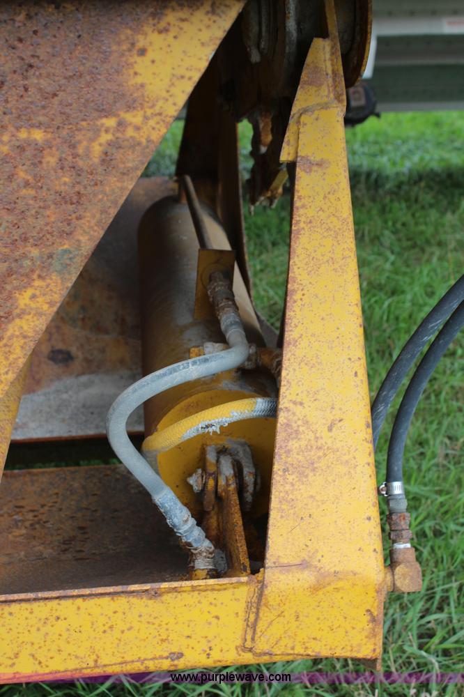 image for item H6906 1979 Load King belly dump trailer